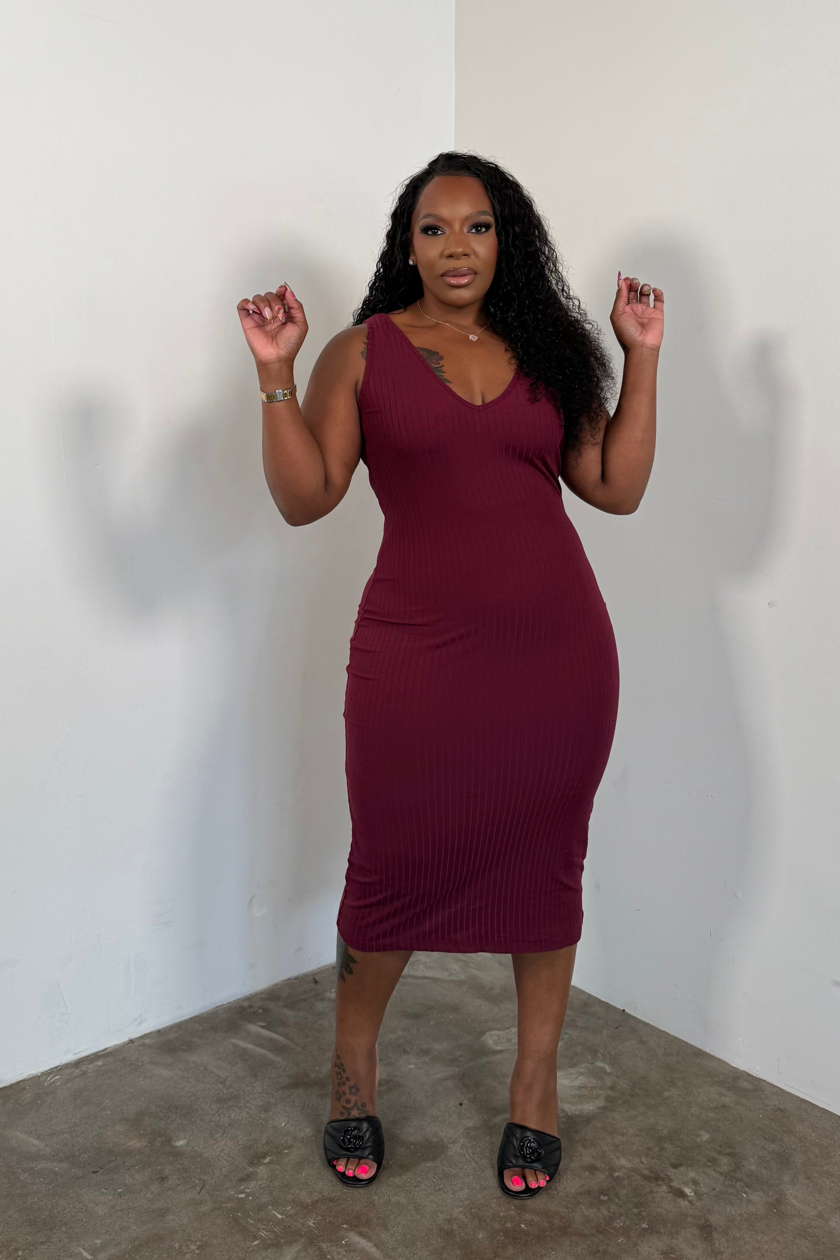 The Go To Midi Dress (Burgundy)
