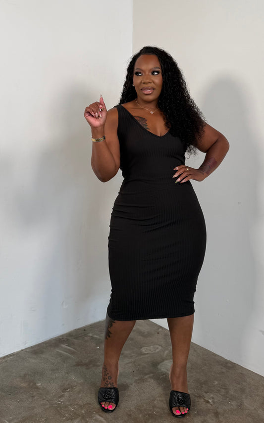 The Go To Midi Dress (Black)