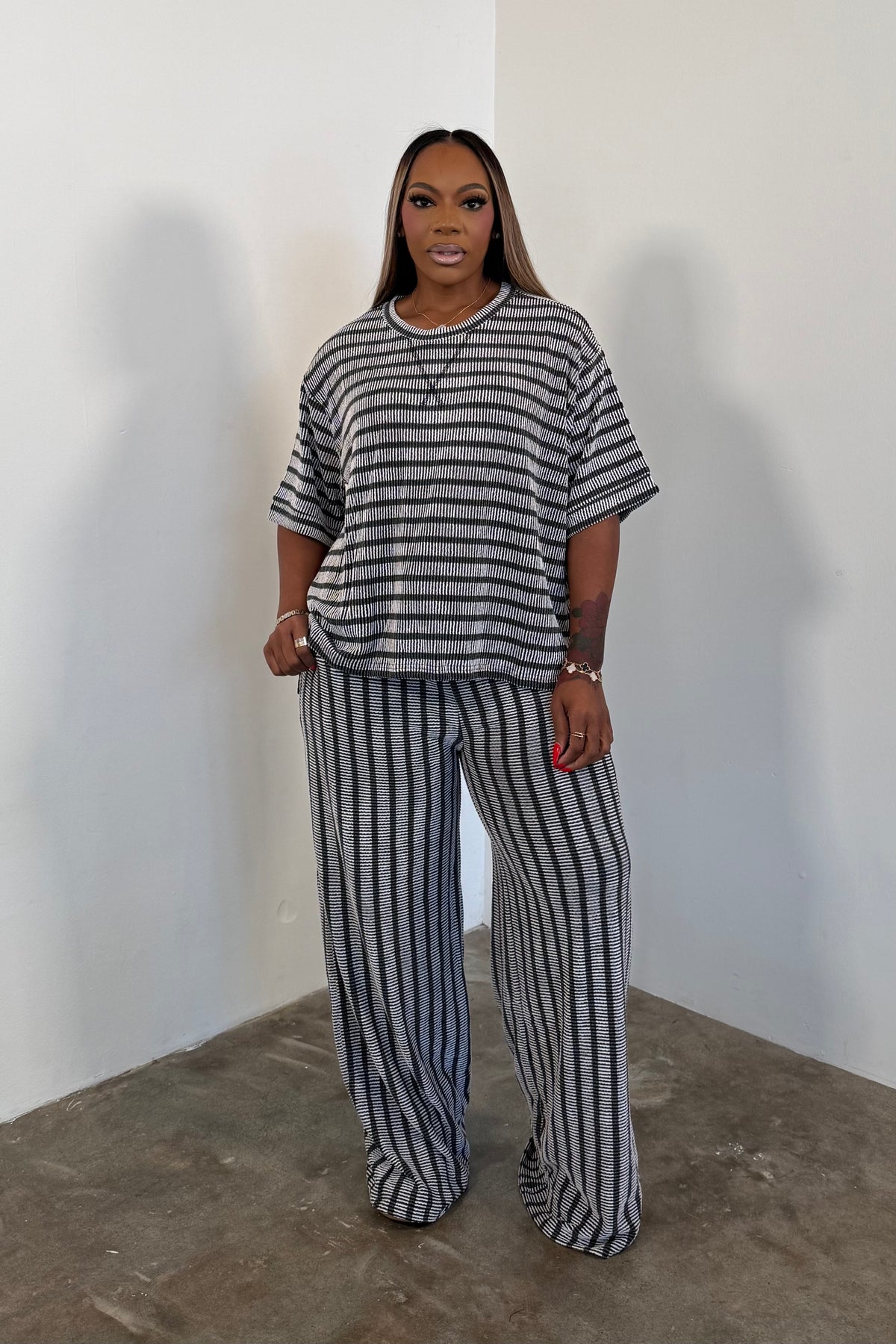 Between The Lines Set (Black)