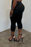 The Essential Capri Leggings