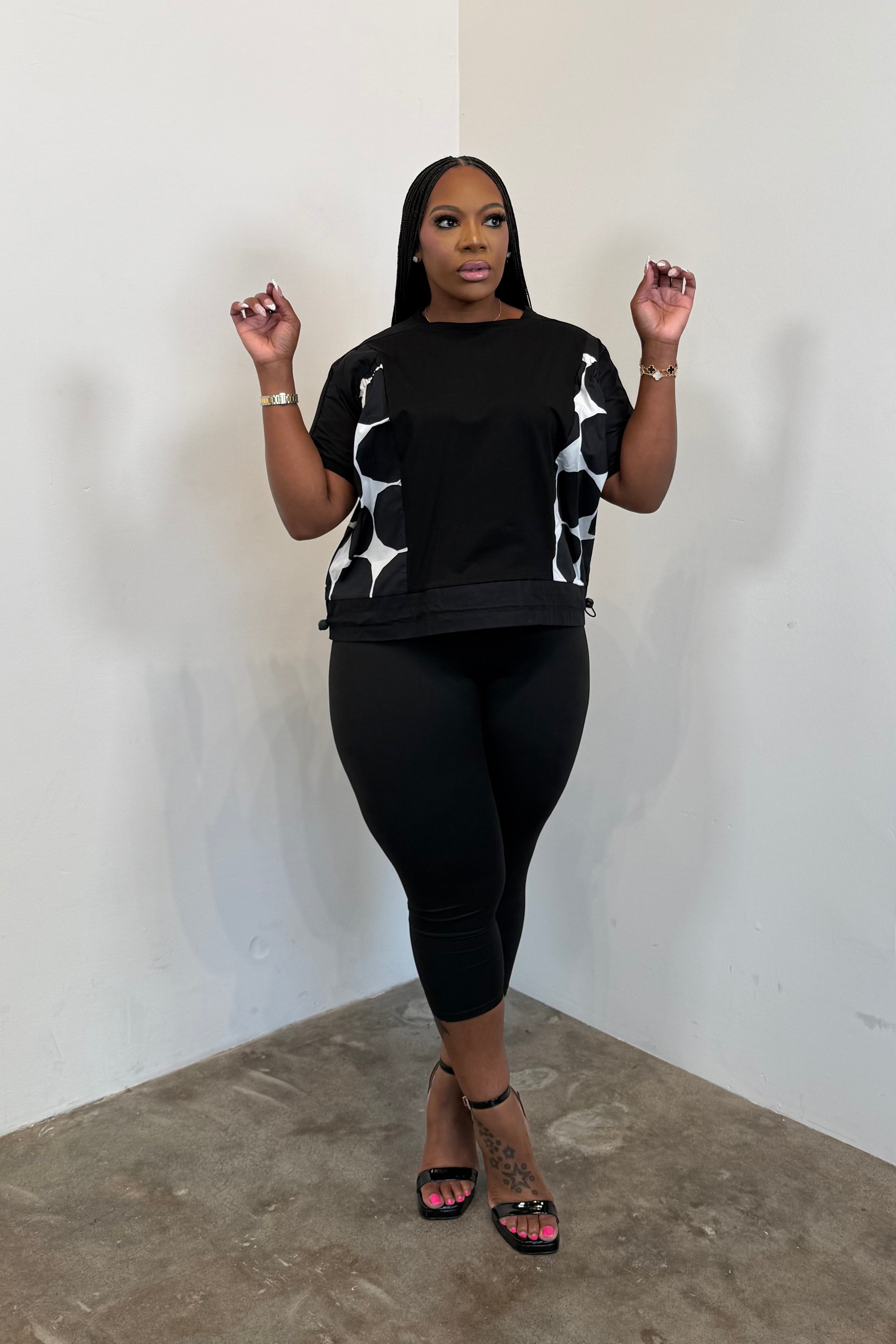 Oversized Dot Top (Black) 5281